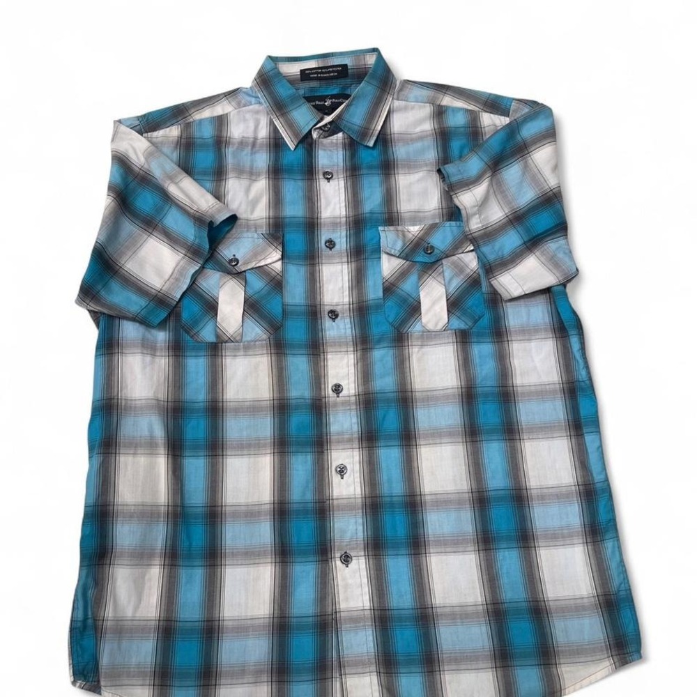 Blue and‎ white plaid button up top
